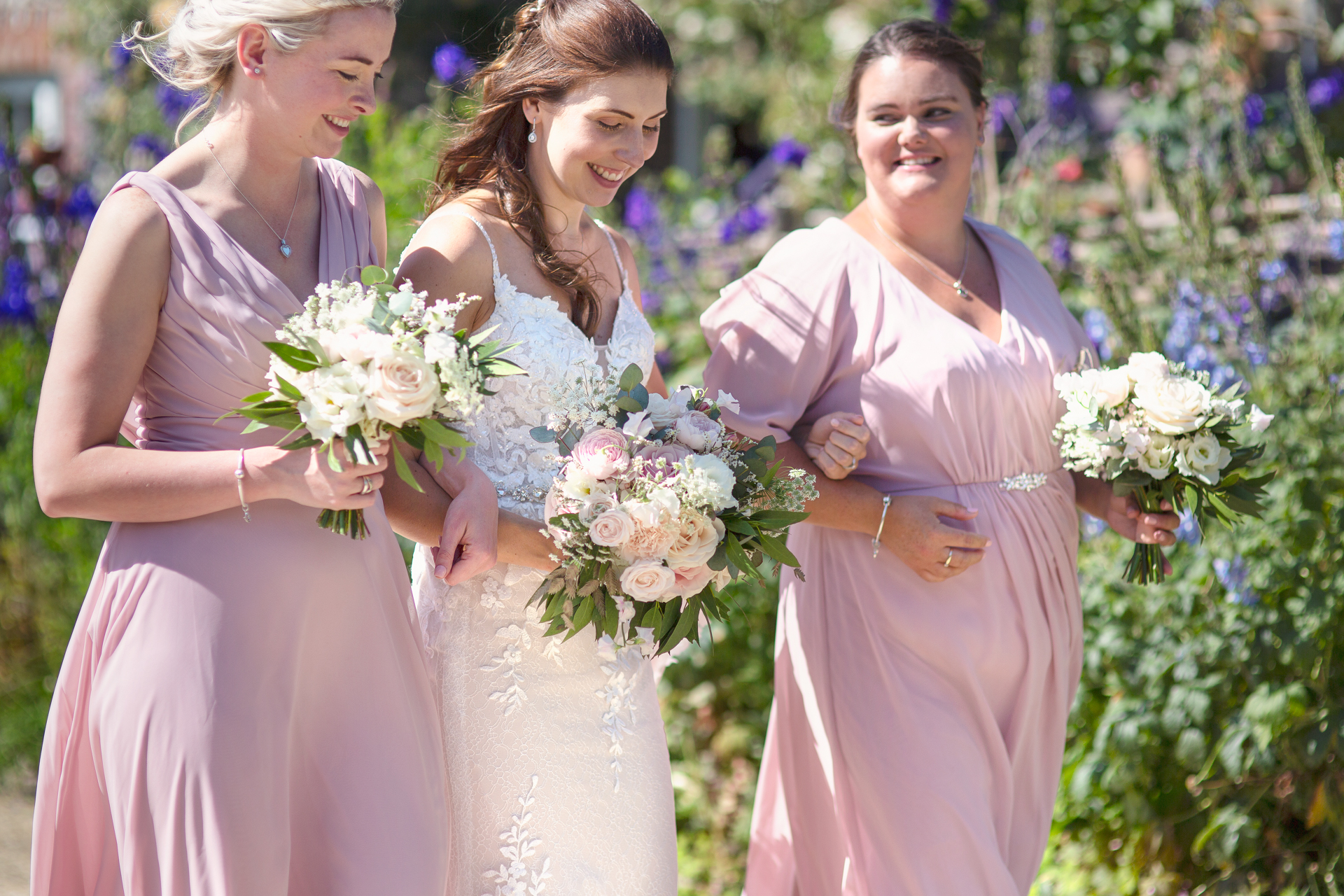 Modern & romantic wedding photography at Upwaltham Barns in Chichester